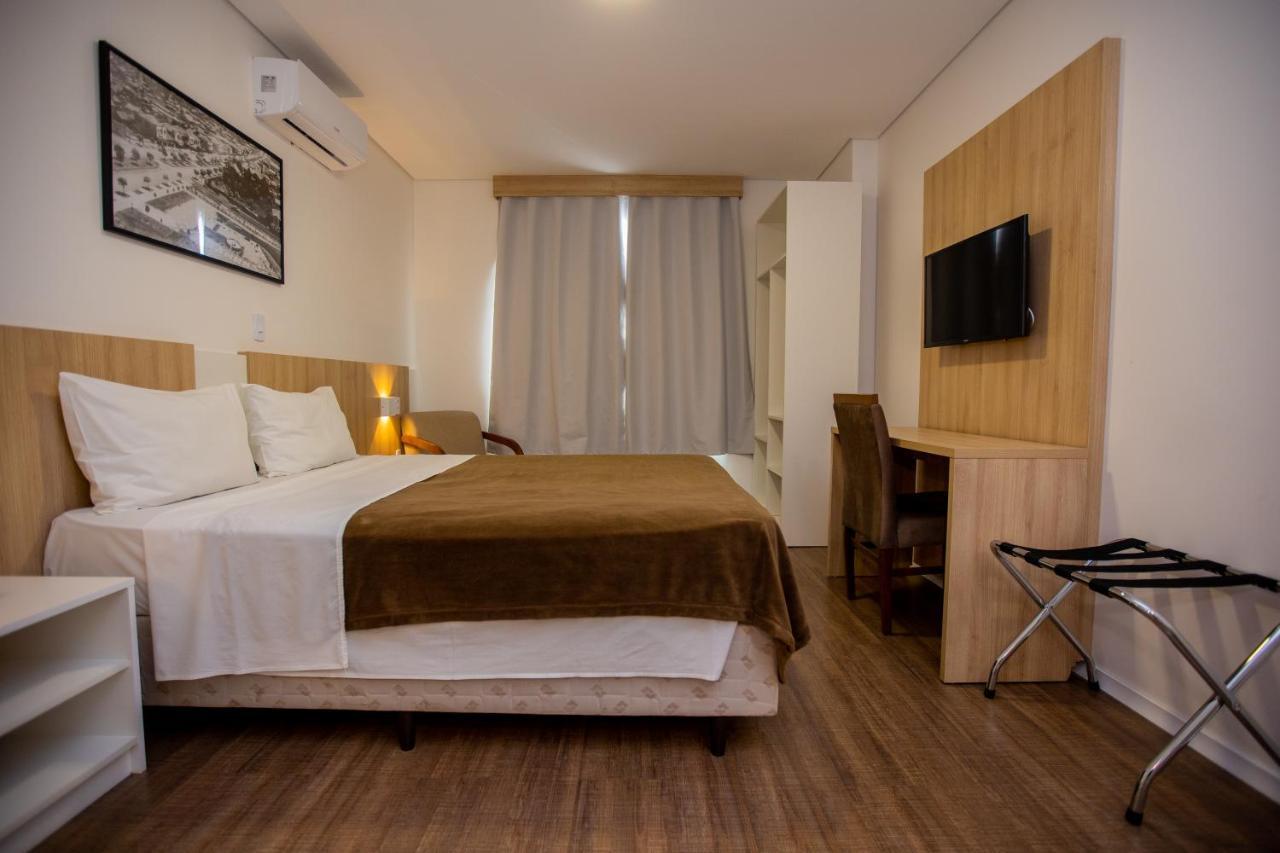 Tri Hotel Chapecó Exteriér fotografie